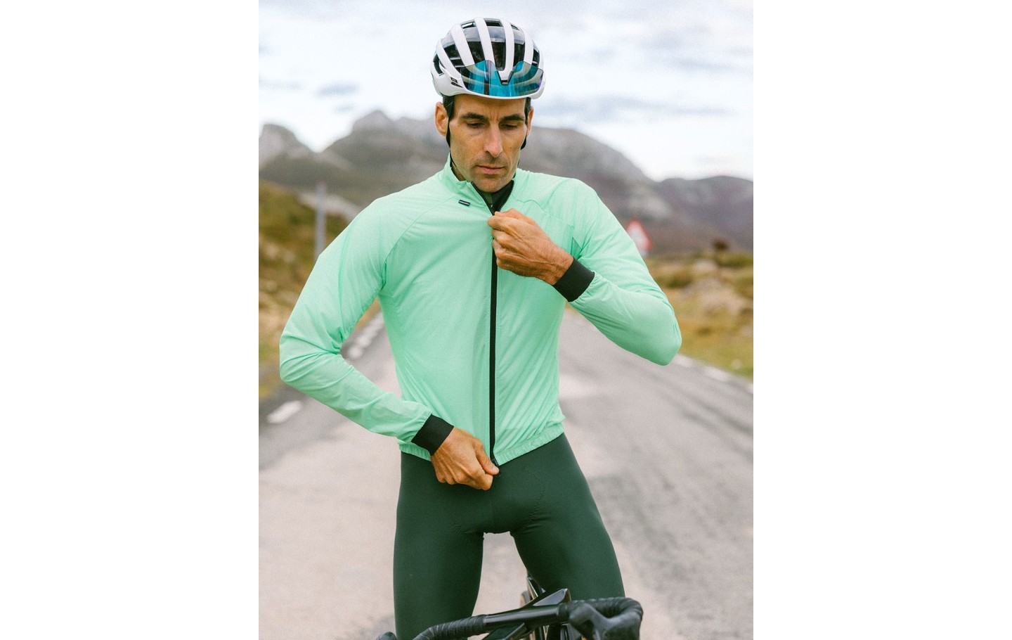 Capa etxeondo eon verde manzana