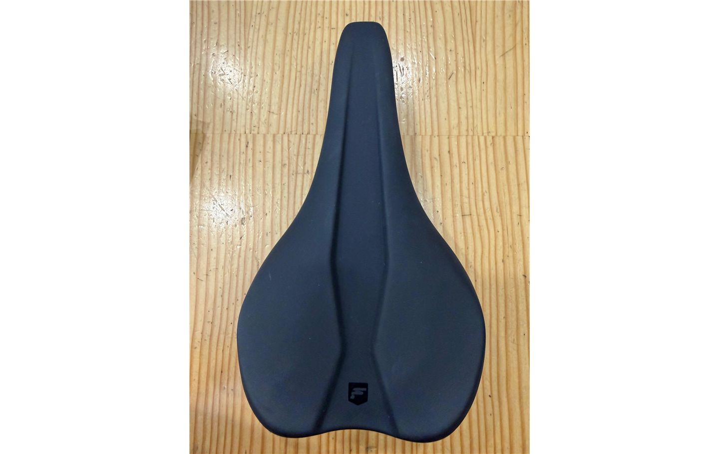 SILLIN ANTIPROSTATICO DDK FOCUS 140MM