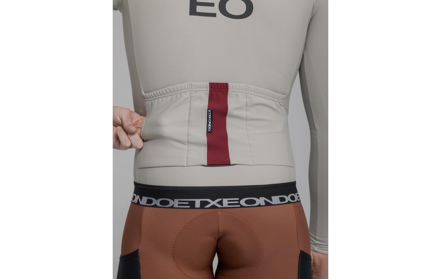 Maillot térmico Etxeondo Bask gris perla