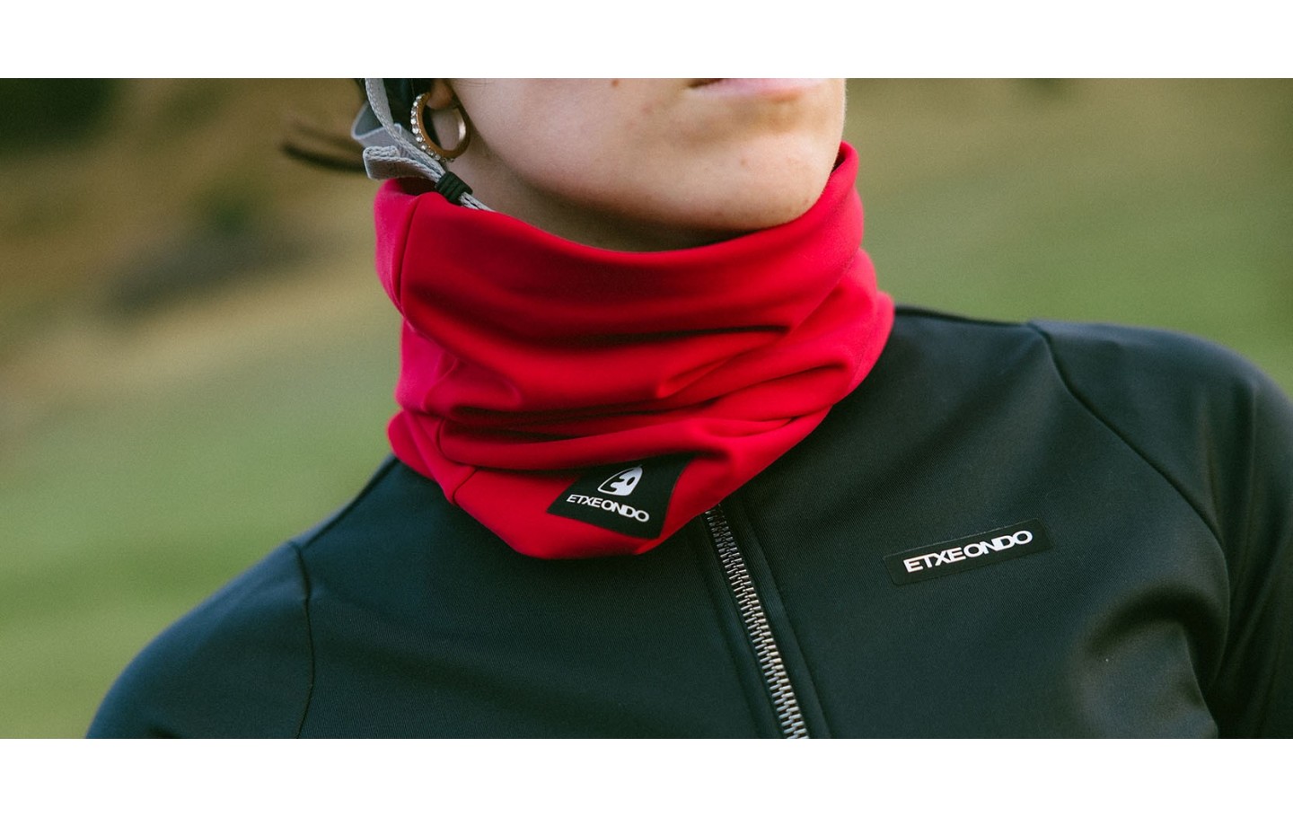 Cinta cuello etxeondo lepoko rojo