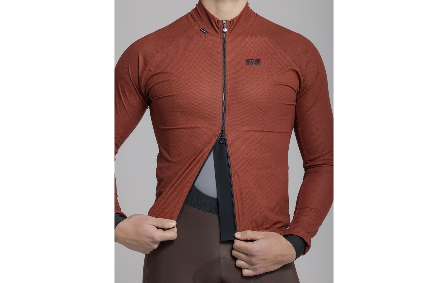 Capa Etxeondo Eon oxido
