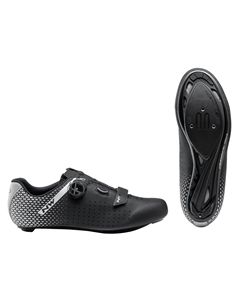 northwave CORE PLUS 2 WIDE NEGRO-PLATA.jpg